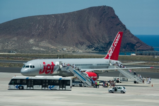 Weather Tenerife south airport (IATA: TFS, ICAO: GCTS) Reina Sofia