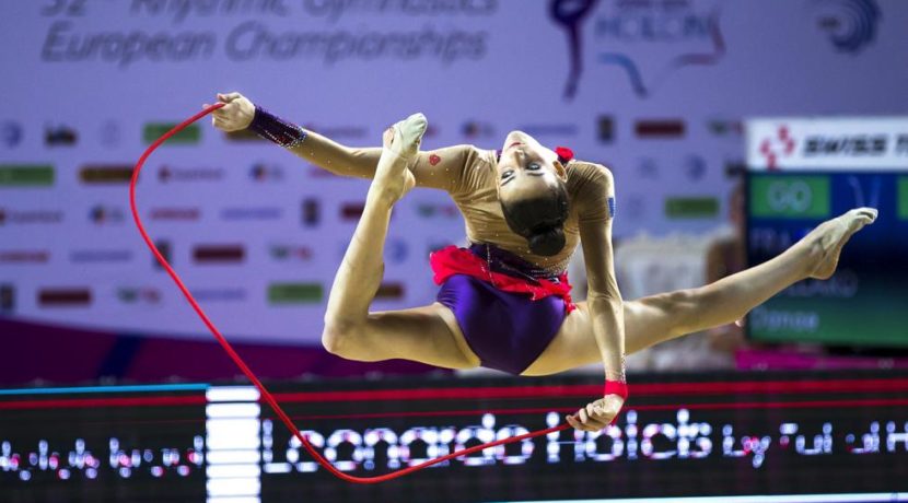 World champion Rhythmic Gymnastics teaches a course in Tenerife