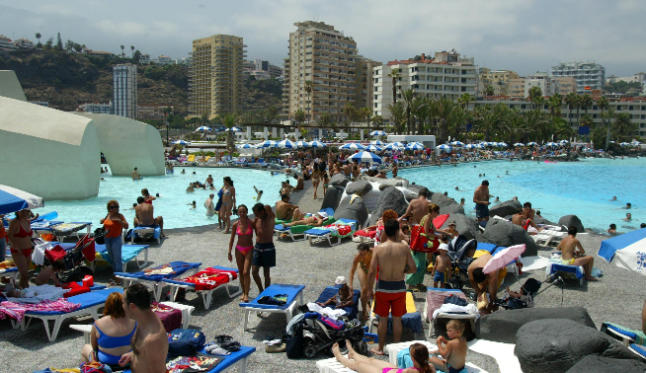 The municipality Puerto de la Cruz, Tenerife has the highest influx of tourists since 2009