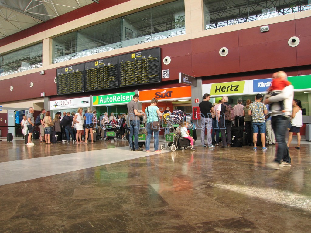 Car hire Tenerife airport south