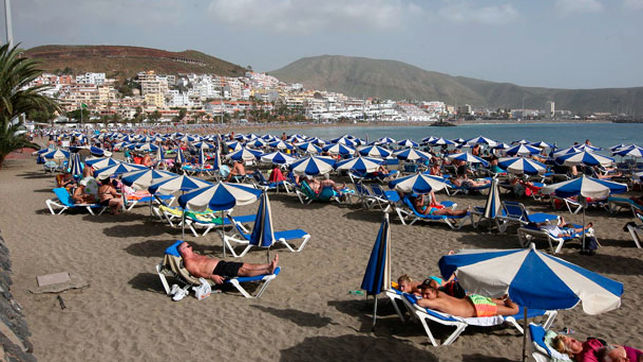 Tenerife billed 12 million euros a day thanks to tourism in 2016