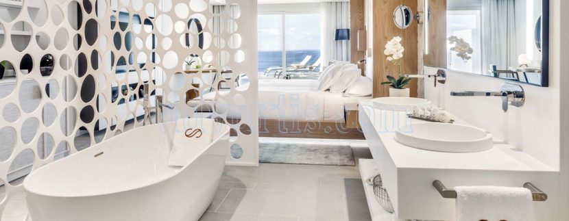 Tenerife has a new luxury 5 star hotel: the Royal Hideaway Corales Resort