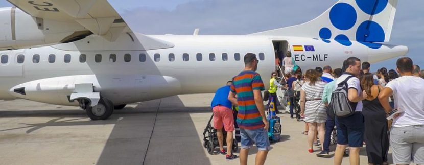 Canaryfly revalidates leadership as the most punctual airline in the world