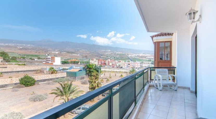 Penthouse for sale in Playa San Juan 500 meters from the beach, Guia de Isora, Tenerife