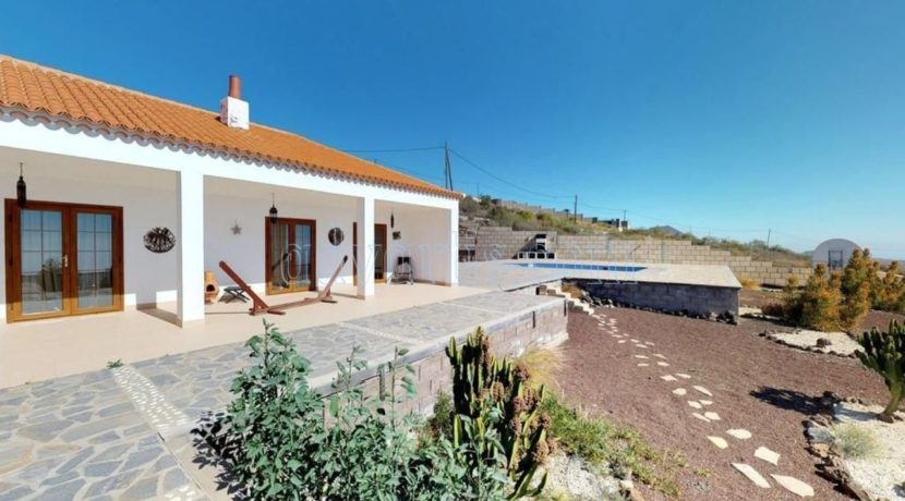 beautiful-villa-for-sale-in-san-miguel-de-abona-tenerife-38620-0517-26