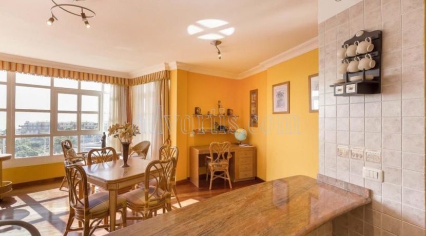 duplex-apartment-for-sale-in-playa-del-duque-costa-adeje-tenerife-spain-38679-0517-26