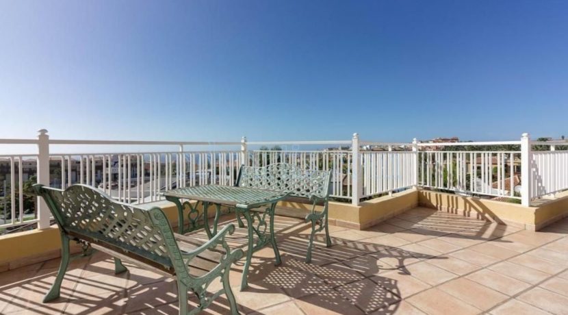 duplex-apartment-for-sale-in-playa-del-duque-costa-adeje-tenerife-spain-38679-0517-40