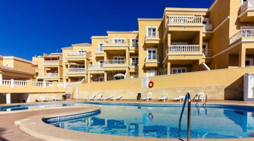 duplex-apartment-for-sale-in-playa-del-duque-costa-adeje-tenerife-spain-38679-0517-47