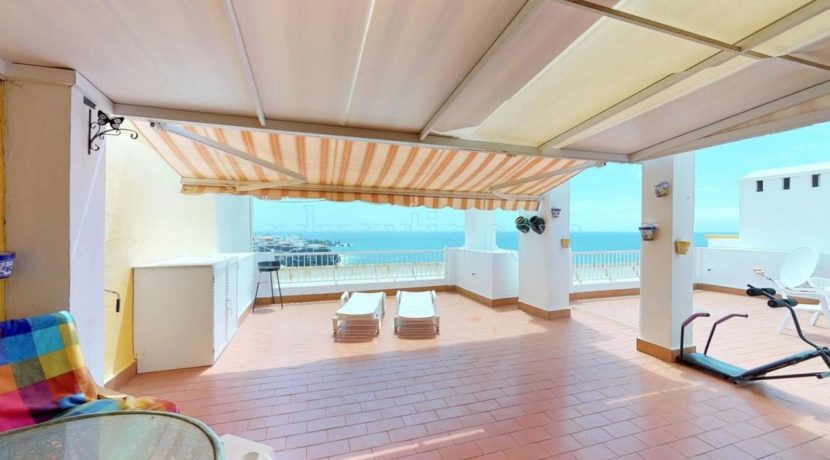 oceanfront-apartment-for-sale-in-tenerife-puerto-de-santiago-38683-0517-03