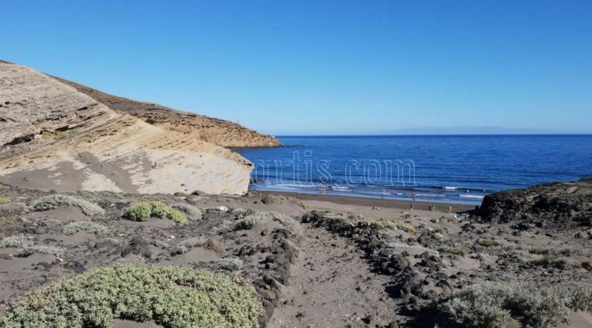 oceanfront-house-for-sale-in-el-medano-tenerife-spain-38612-0517-46