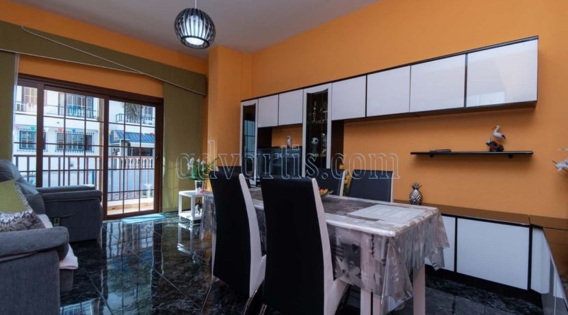 Spacious 3 bedroom apartment for sale in Adeje, Tenerife, Spain