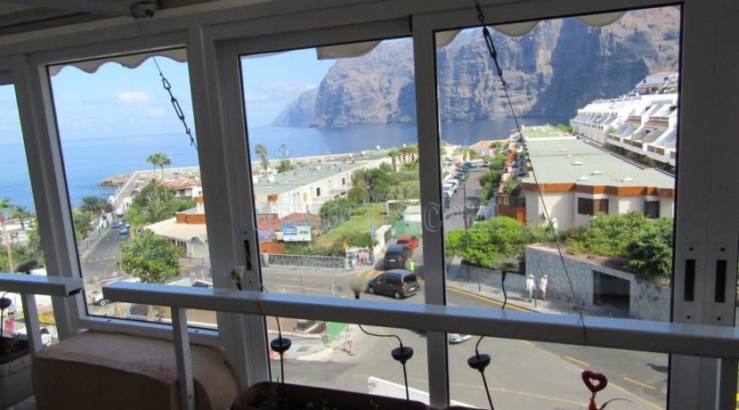 2-bedroom-apartment-for-sale-in-los-gigantes-tenerife-38683-1118-10