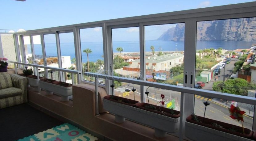 2-bedroom-apartment-for-sale-in-los-gigantes-tenerife-38683-1118-12