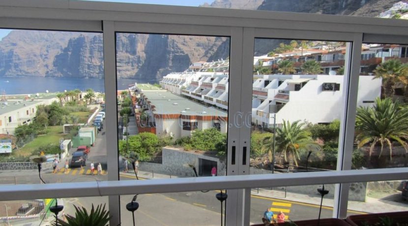 2-bedroom-apartment-for-sale-in-los-gigantes-tenerife-38683-1118-14