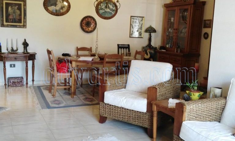 spacious-3-bedroom-apartment-for-sale-in-adeje-tenerife-38670-1114-16