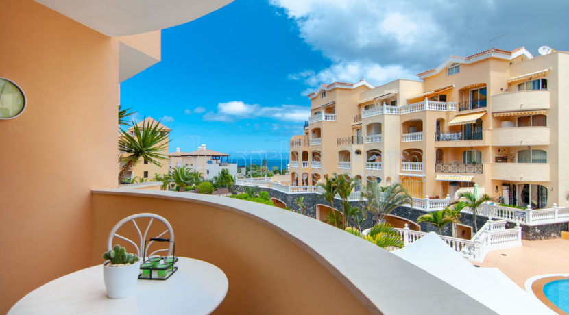 1 bedroom apartment for sale in Parque Tropical 2 complex, Los Cristianos, Tenerife