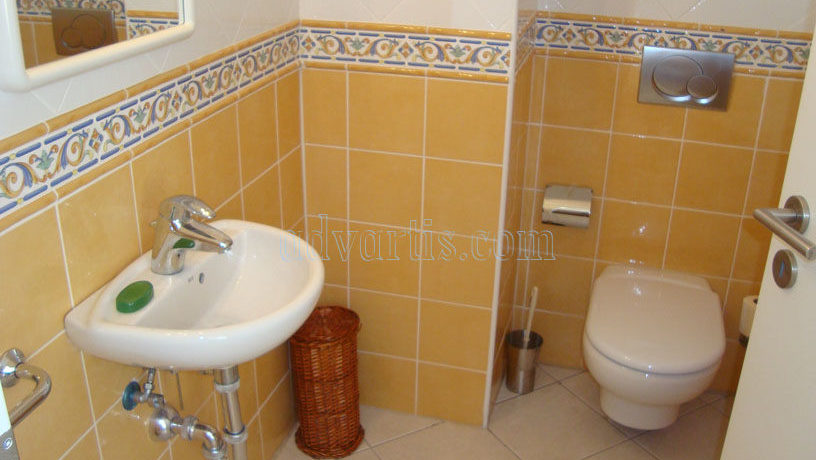 townhouse-for-sale-in-el-rincon-los-cristianos-tenerife-38650-1221-15