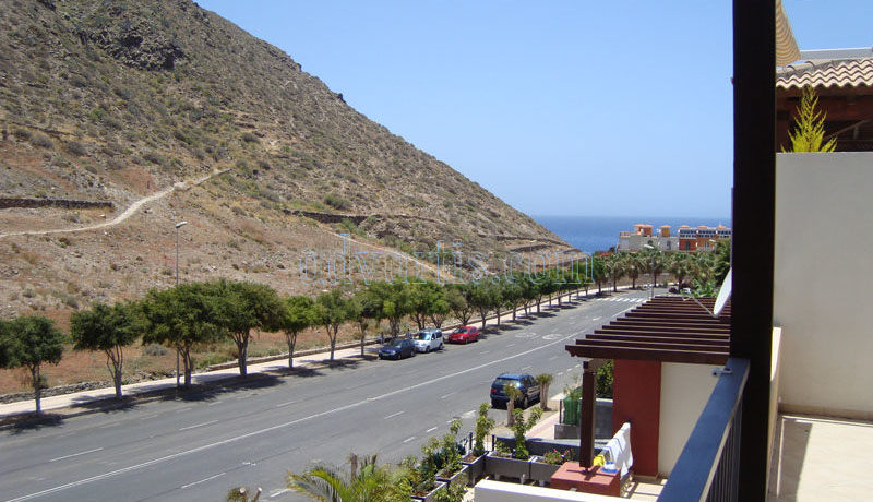 townhouse-for-sale-in-el-rincon-los-cristianos-tenerife-38650-1221-22