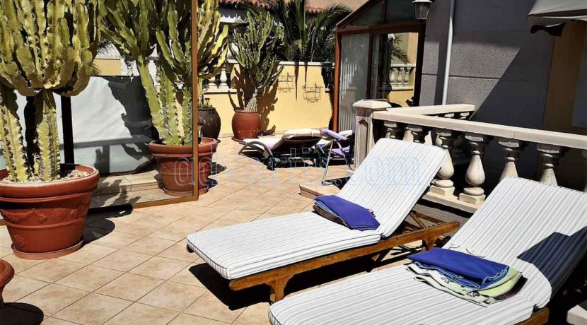 townhouse-for-sale-in-tenerife-costa-del-silencio-38631-0111-04