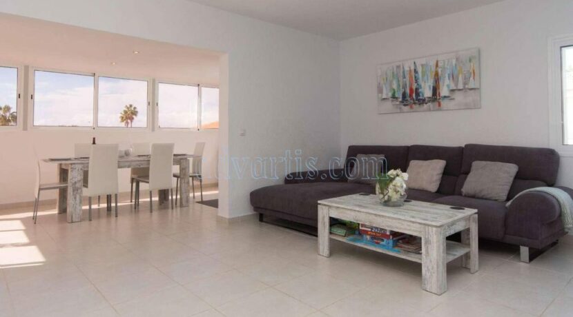 4-bedroom-villa-for-rent-in-callao-salvaje-tenerife-spain-38678-0708-09