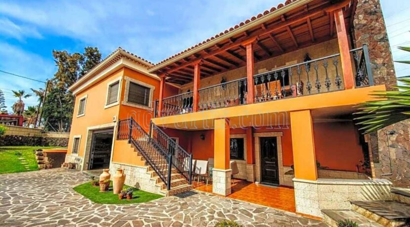 6 bedroom villa for sale in Buzanada, Tenerife