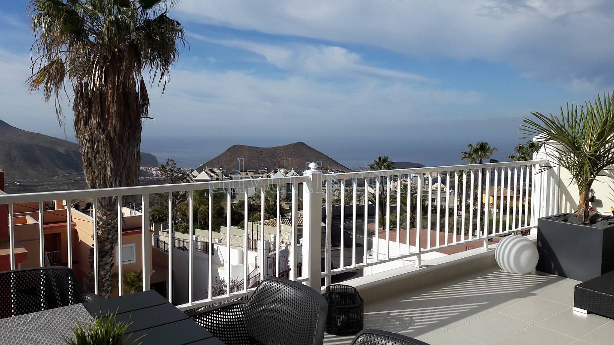 1 bedroom apartment for sale in Chayofa, Tenerife