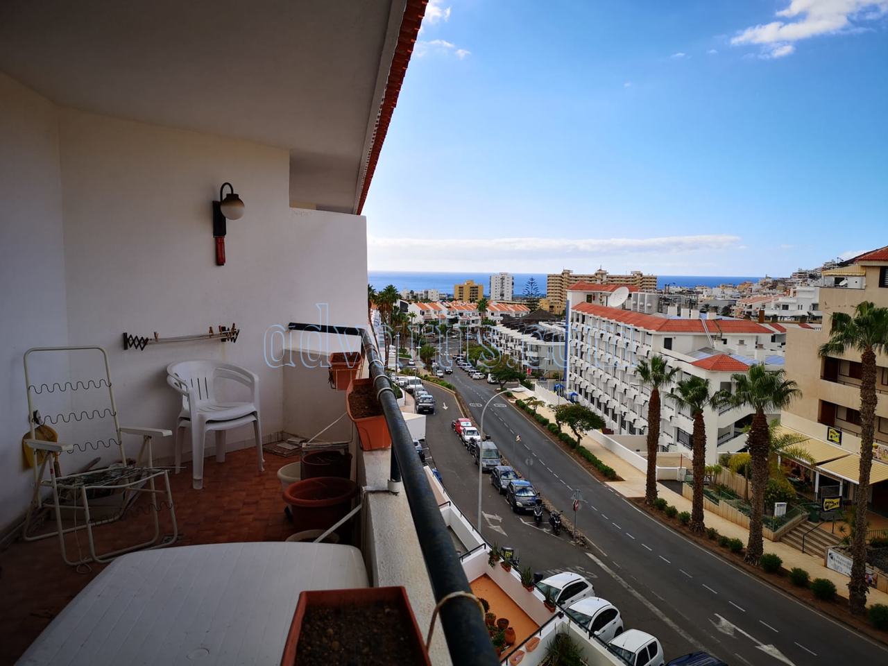 2 bedroom apartment for sale in Los Cristianos, Tenerife €165.000