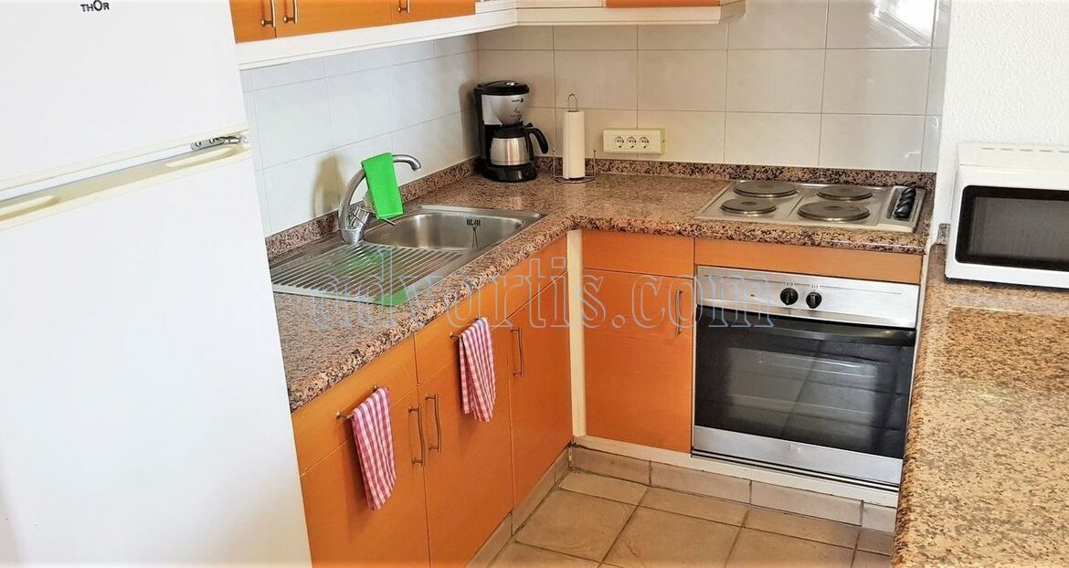 2-bedroom-penthouse-for-sale-in-los-cristianos-tenerife-38650-1212-10