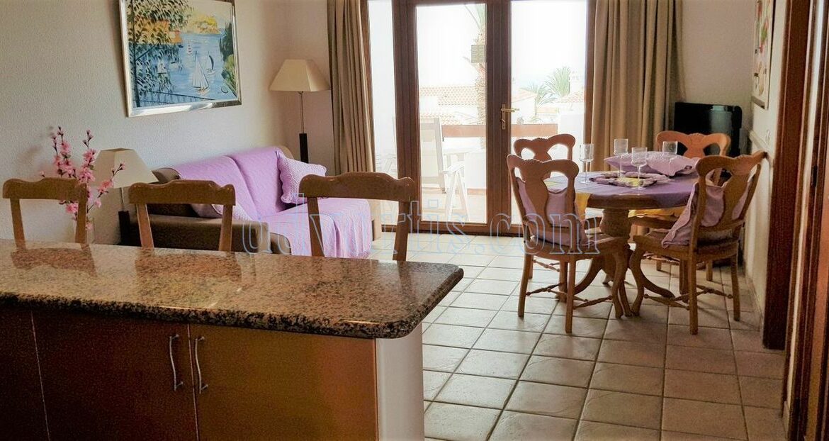 2-bedroom-penthouse-for-sale-in-los-cristianos-tenerife-38650-1212-19