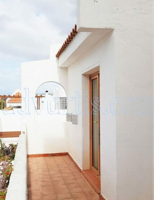 2-bedroom-penthouse-for-sale-in-los-cristianos-tenerife-38650-1212-22