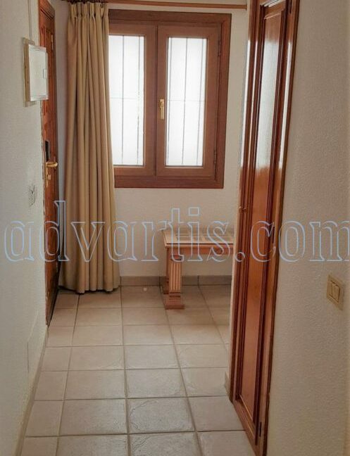 2-bedroom-penthouse-for-sale-in-los-cristianos-tenerife-38650-1212-24