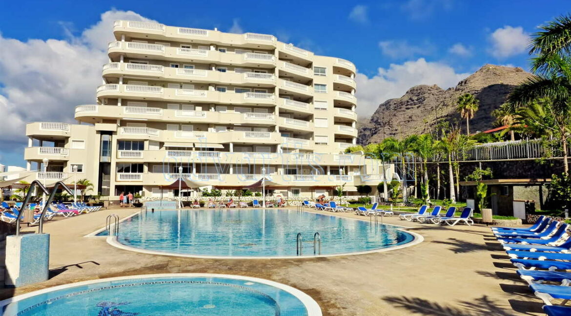 2-bedrooms-apartment-for-sale-in-los-gigantes-tenerife-spain-38683-0122-02