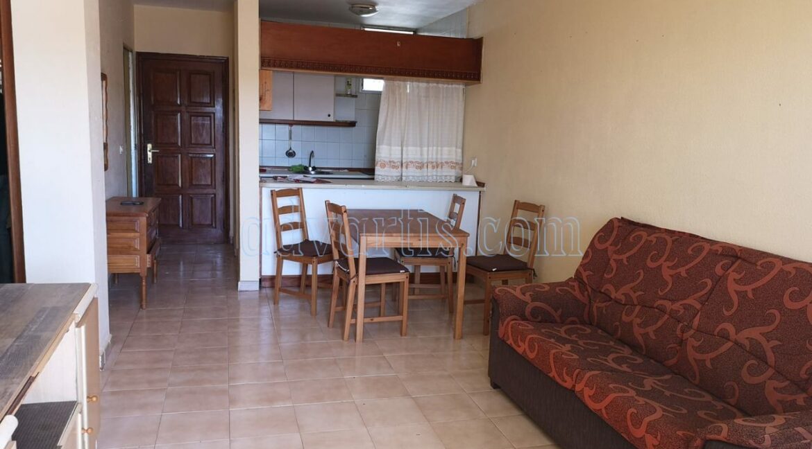 2-bedroom-apartment-for-sale-in-los-cristianos-tenerife-38650-0402-11