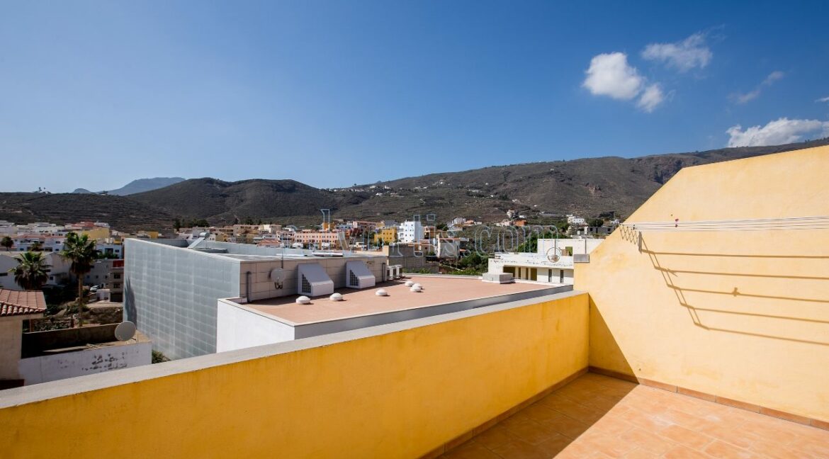 3 bedroom penthouse apartment for sale in Valle San Lorenzo, Tenerife