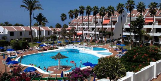 1 bed apartment to rent in Parque Santiago II Tenerife