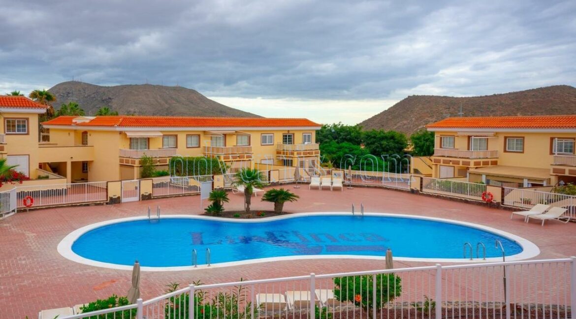 3-bedroom-townhouse-for-sale-la-finca-chayofa-tenerife-38652-1005-05