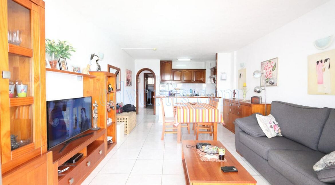 1-bedroom-apartment-for-sale-in-san-marino-complex-tenerife-38650-0126-03