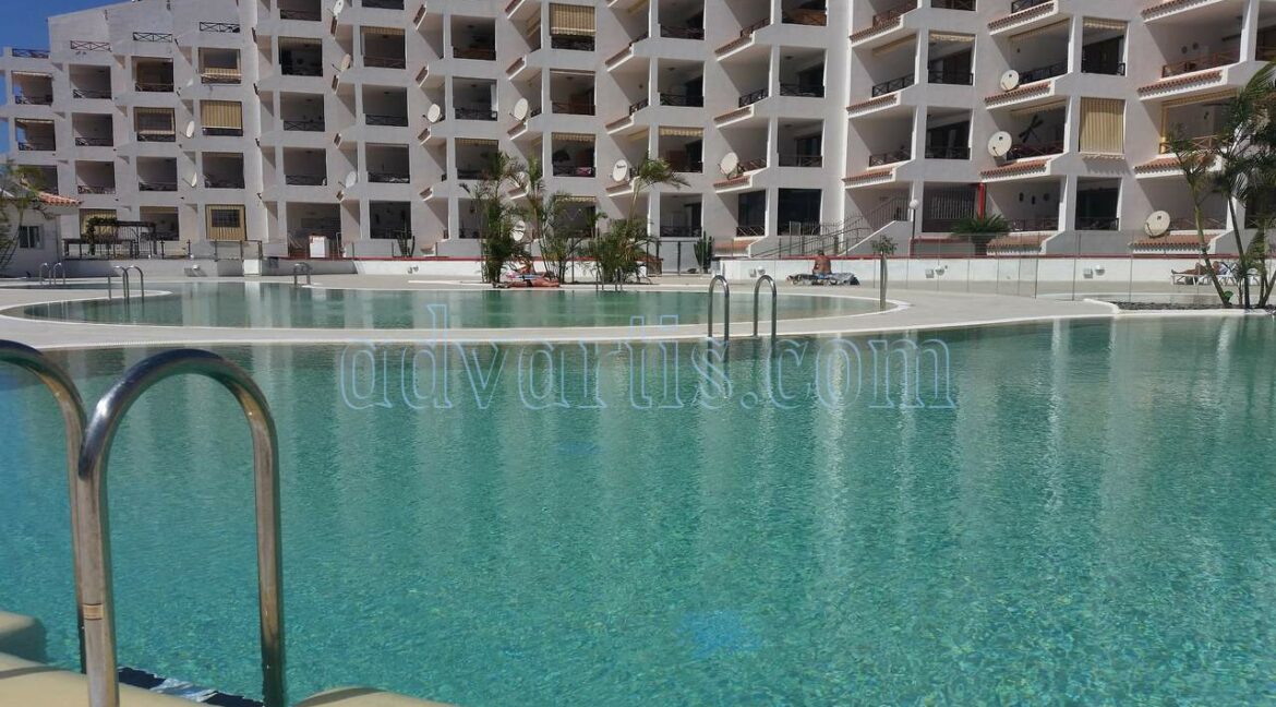 1-bedroom-apartment-for-sale-in-san-marino-complex-tenerife-38650-0126-10