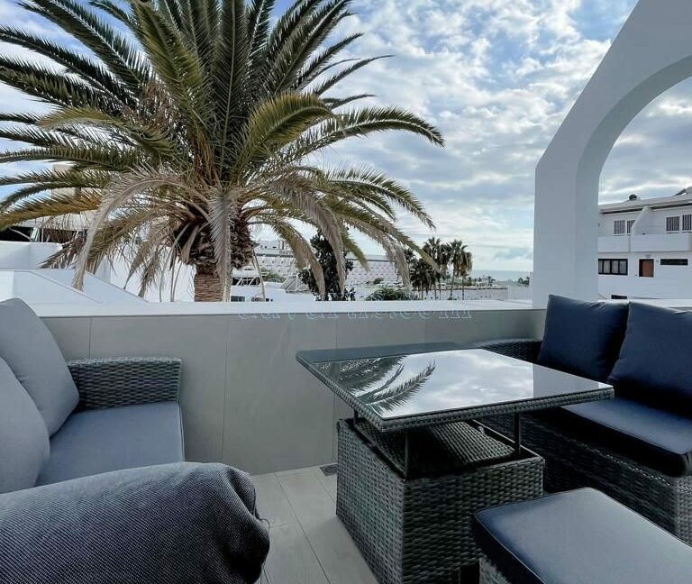 3-bedroom-apartment-for-sale-in-playa-de-las-americas-tenerife-38650-0202-21
