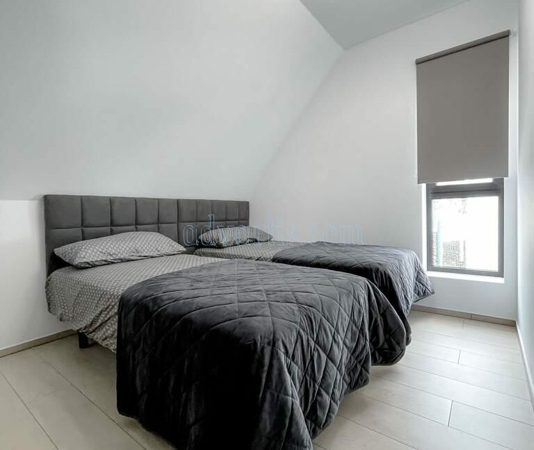 3-bedroom-apartment-for-sale-in-playa-de-las-americas-tenerife-38650-0202-23