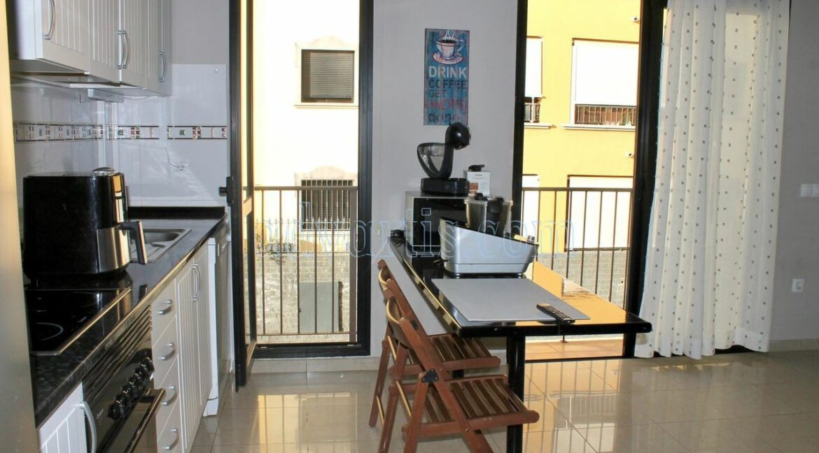 2-bedroom-apartment-for-sale-adeje-tenerife-38670-0902-12